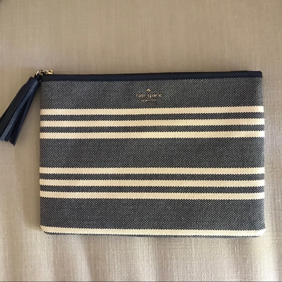Kate ♠️ Spade Larchmont Stripe Navy Gia Clutch - Picture 2 of 8